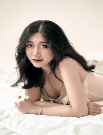 美丽笨女人吉他谱_千金丫鬟电视剧在线观看完整版_云画的月光在线观看